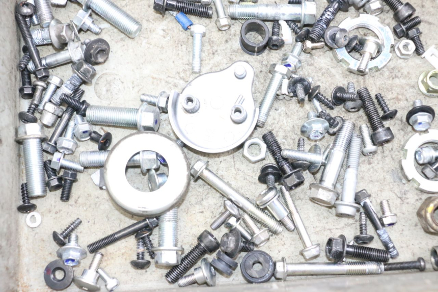 photo de SCREWS BAG YAMAHA NEO'S CORE 1 (2022 - 2026) - Alternative perspective