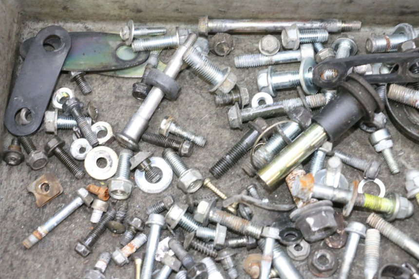 photo de SCREWS BAG HONDA NSR R 125 (1994 - 2003) - Zoom on usage condition