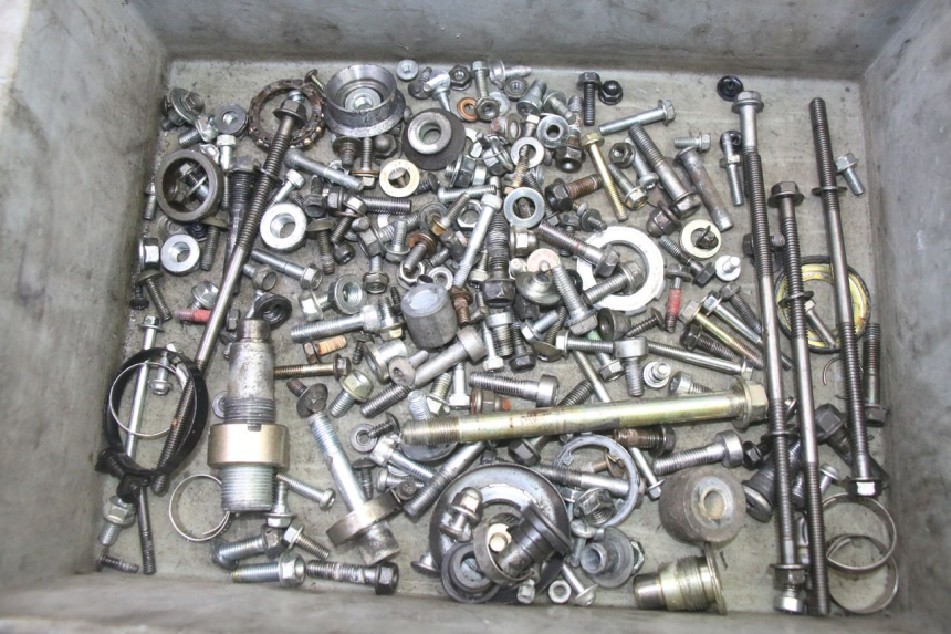 photo de SCREWS BAG HONDA NTV DEAUVILLE 650 (2001 - 2006)