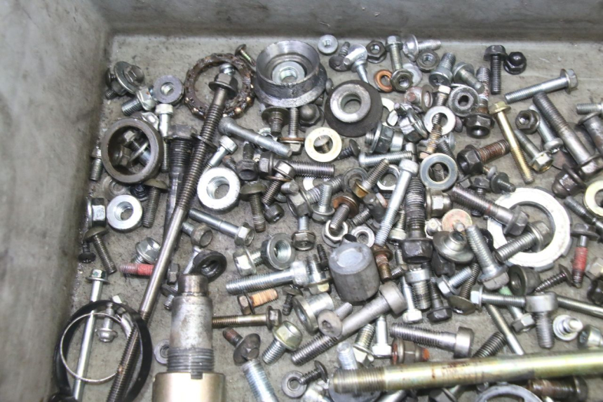 photo de SCREWS BAG HONDA NTV DEAUVILLE 650 (2001 - 2006)
