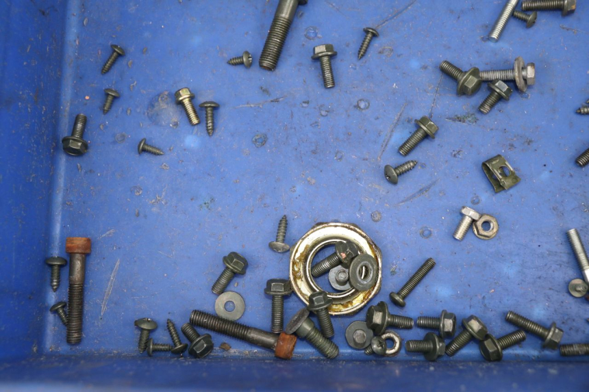 photo de SCREW FASTENER BAG NECO ONE 4T 50 (2011 - 2020)