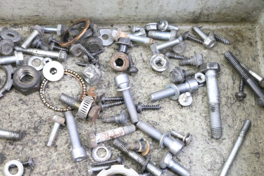 photo de SCREW FASTENER BAG PEUGEOT CITYSTAR 125 (2011 - 2017)