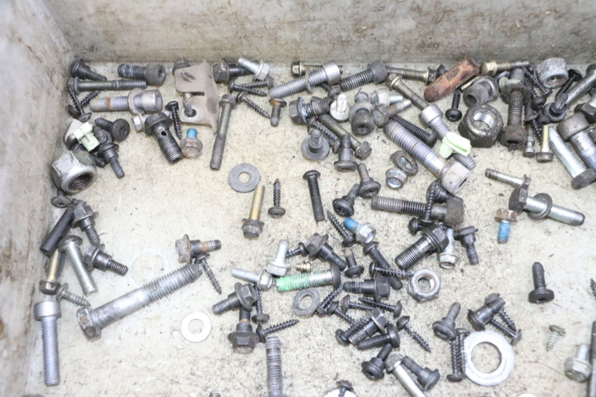 photo de SCREW FASTENER BAG PEUGEOT CITYSTAR 50 (2013 - 2017)