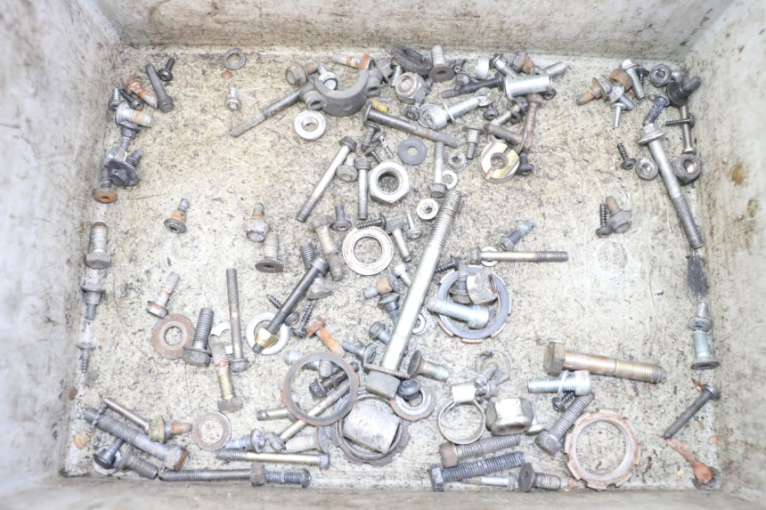 photo de SCREW FASTENER BAG PEUGEOT ELYSTAR 50 (2002 - 2014)