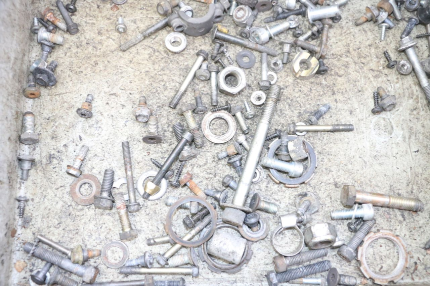 photo de SCREW FASTENER BAG PEUGEOT ELYSTAR 50 (2002 - 2014)