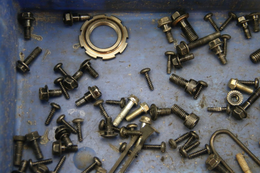 photo de SCREW FASTENER BAG PEUGEOT KISBEE 2T 50 (2018 - 2022)