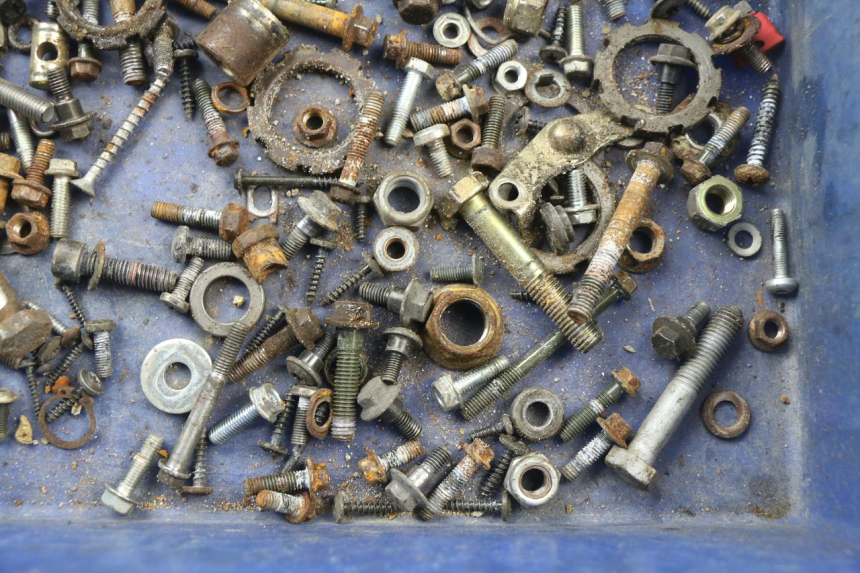 photo de SCREWS BAG PEUGEOT LOOXOR 125 (2002 - 2006)