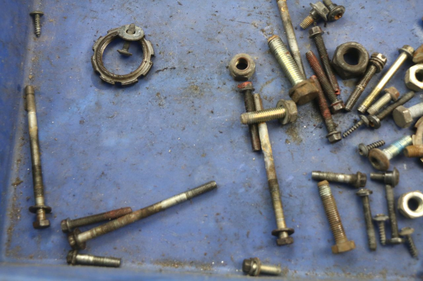 photo de SCREWS BAG PEUGEOT SPEEDFIGHT 2 AC 50 (2000 - 2009)