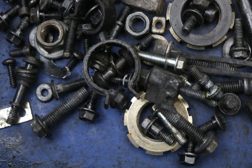 photo de SCREWS BAG PEUGEOT STREETZONE I 2T 50 (2018 - 2020)