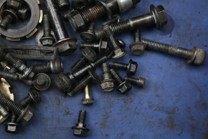 photo de SCREWS BAG PEUGEOT STREETZONE I 2T 50 (2018 - 2020)
