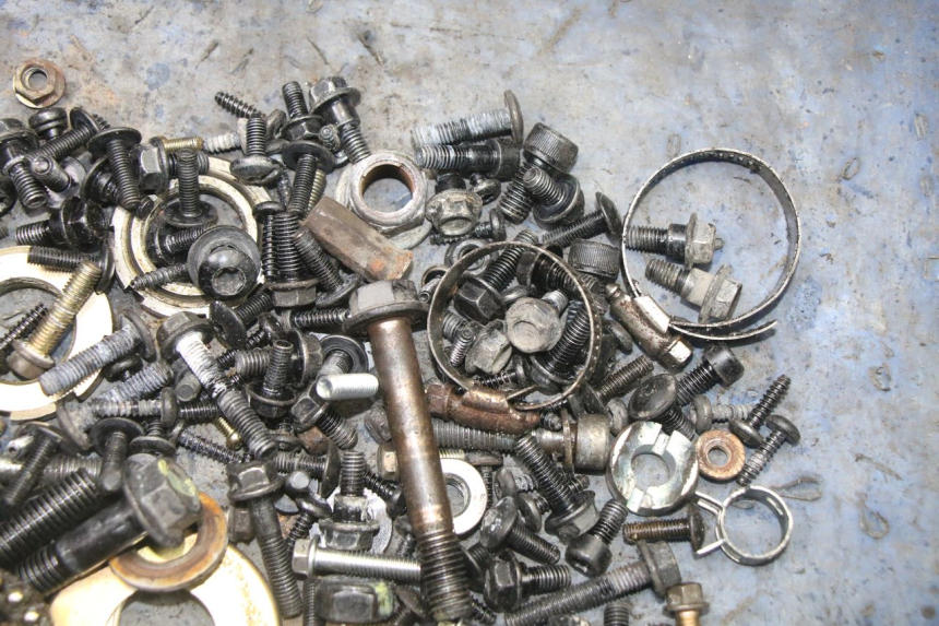photo de SCREWS BAG PEUGEOT STREETZONE I 2T 50 (2018 - 2020)