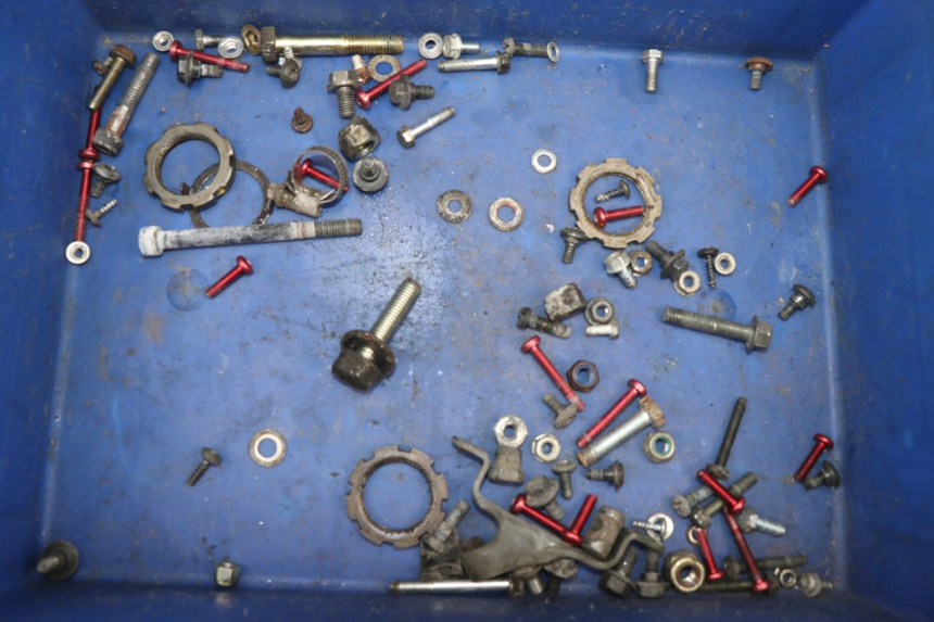 photo de SCREW FASTENER BAG PEUGEOT TREKKER 50 (1998 - 2004)