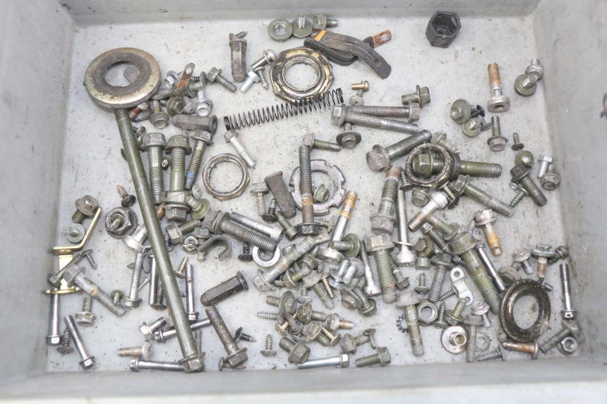 photo de SCREW FASTENER BAG PEUGEOT TWEET 4T 50 (2018 - 2020)