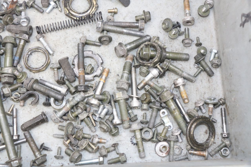 photo de SCREW FASTENER BAG PEUGEOT TWEET 4T 50 (2018 - 2020)