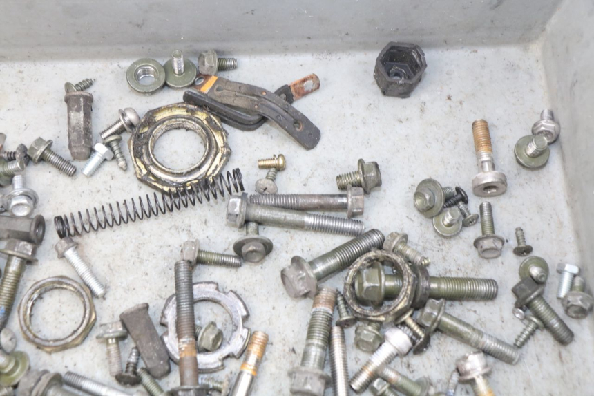 photo de SCREW FASTENER BAG PEUGEOT TWEET 4T 50 (2018 - 2020)