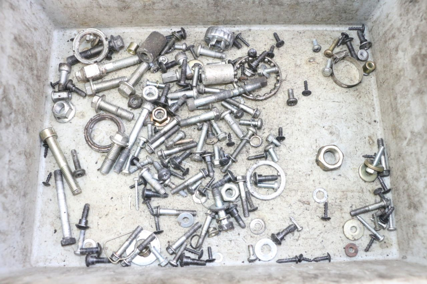 photo de SCREW BAG PIAGGIO FLY 2T 50 (2004 - 2017)