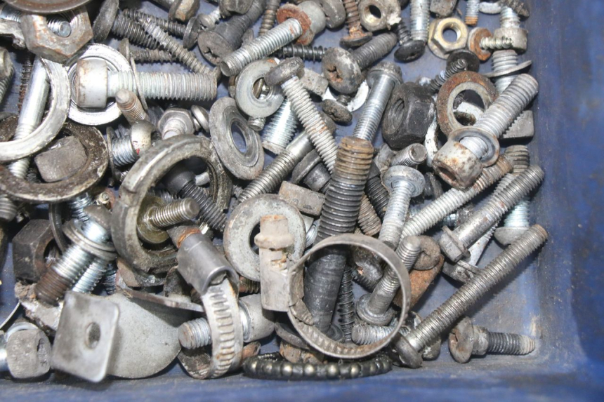photo de SCREWS BAG PIAGGIO VESPA GRANTURISMO 125 (2003 - 2007)