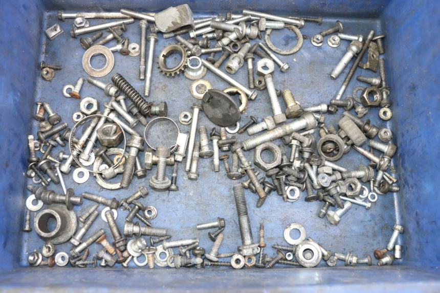 photo de SCREWS BAG PIAGGIO VESPA GRANTURISMO 200 (2004 - 2005)