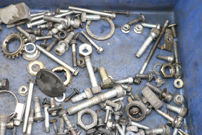 photo de SCREWS BAG PIAGGIO VESPA GRANTURISMO 200 (2004 - 2005)