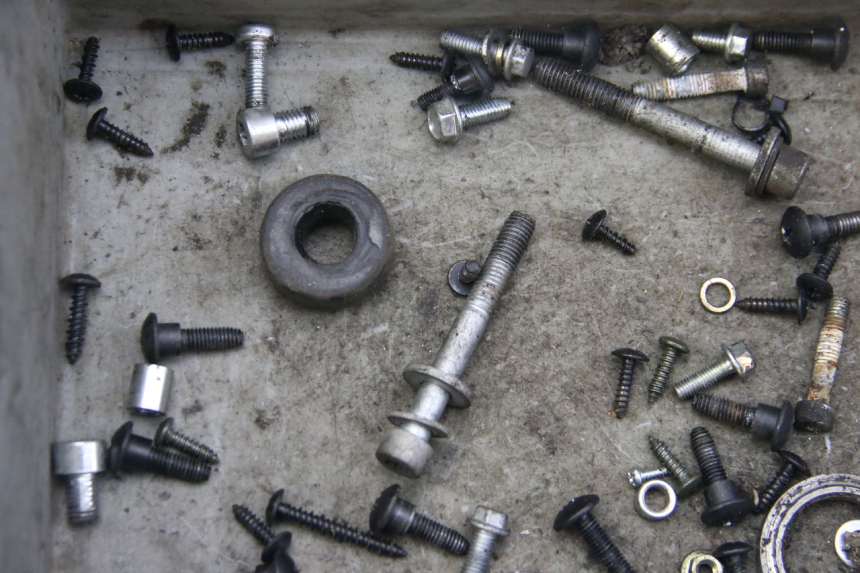 photo de SCREW FASTENER BAG PIAGGIO VESPA S 2T 50 (2007 - 2014)