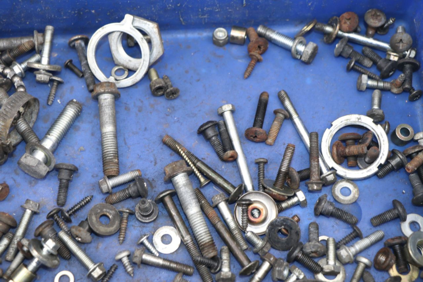 photo de SCREW FASTENER BAG PIAGGIO X8 125 (2004 - 2007)