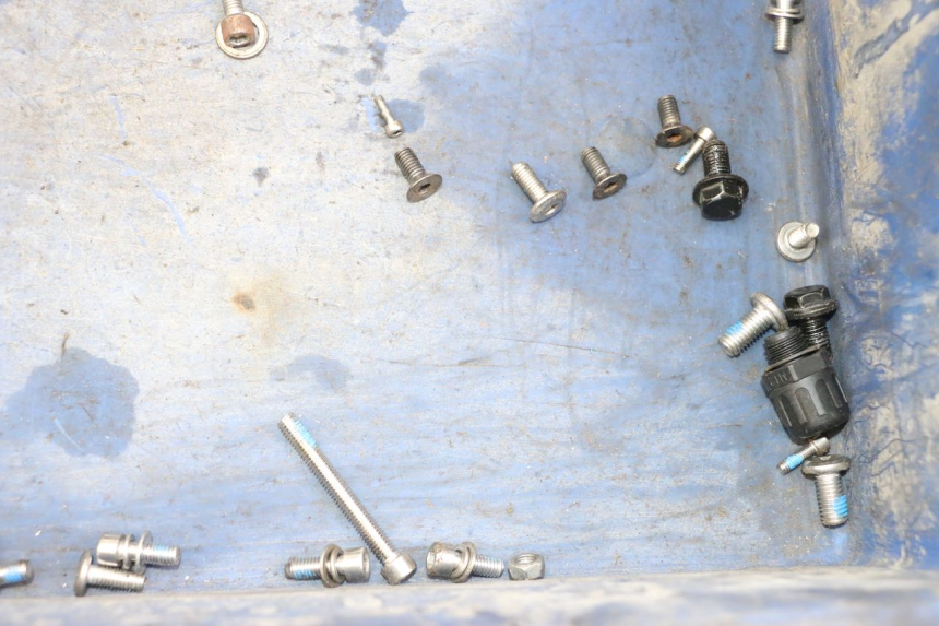 photo de SCREWS BAG HERO S10 1