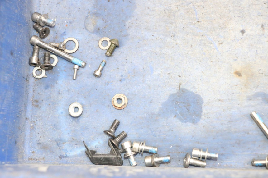 photo de SCREWS BAG HERO S10 1