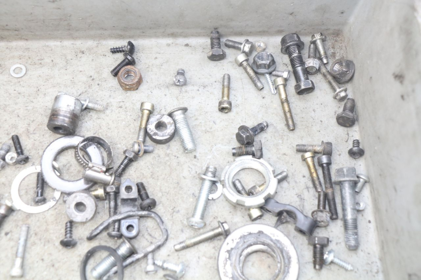photo de SCREW FASTENER BAG YAMAHA SLIDER NAKED 50 (2004 - 2018)