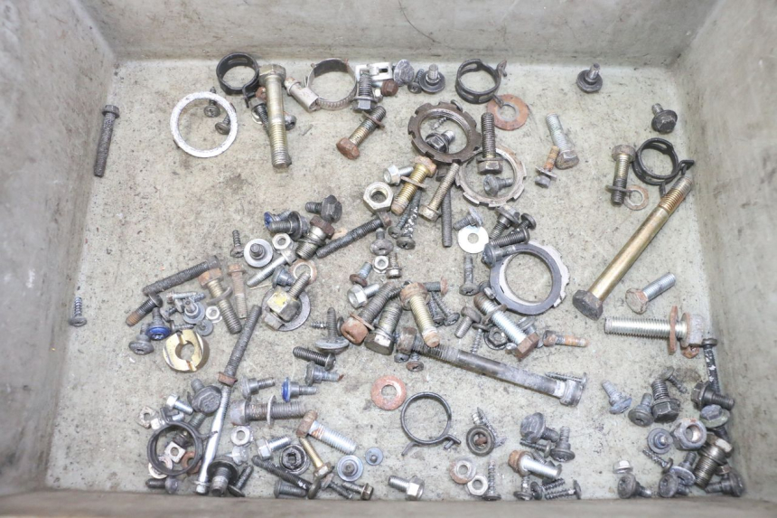 photo de SCREWS BAG PEUGEOT SPEEDFIGHT 2 LC 50 (2000 - 2009)
