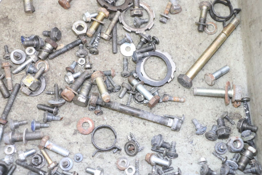 photo de SCREWS BAG PEUGEOT SPEEDFIGHT 2 LC 50 (2000 - 2009)