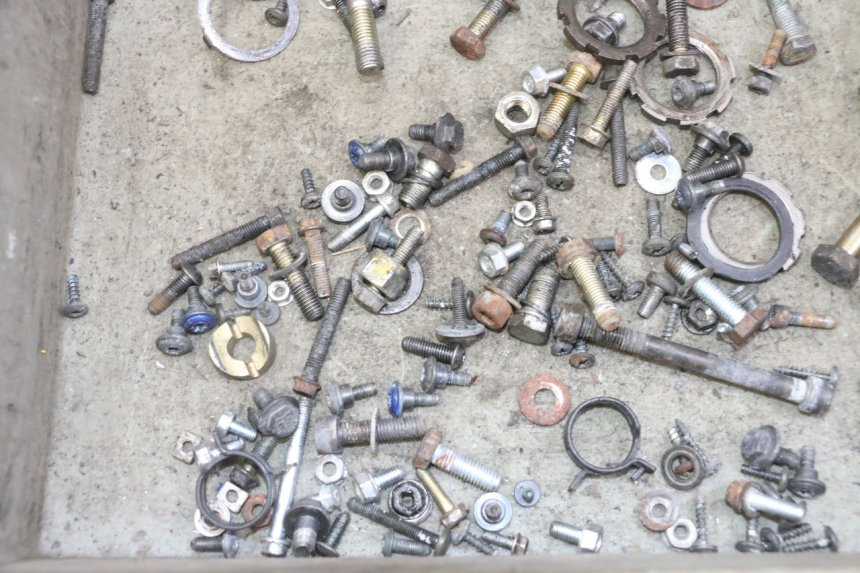 photo de SCREWS BAG PEUGEOT SPEEDFIGHT 2 LC 50 (2000 - 2009)