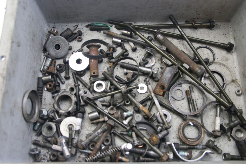 photo de SCREW FASTENER BAG YAMAHA SR 125 (1982 - 2003)