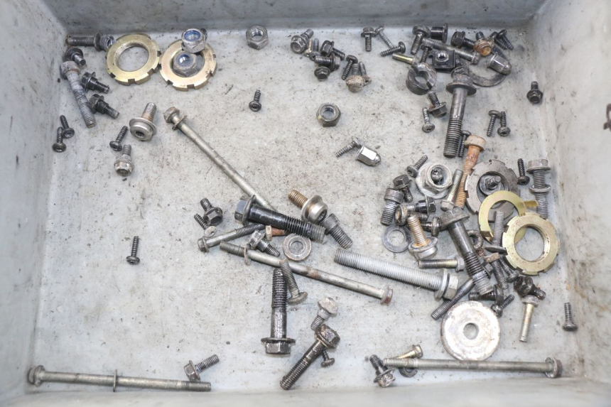 photo de SCREWS BAG PEUGEOT STREETZONE 2T 50 (2014 - 2019)