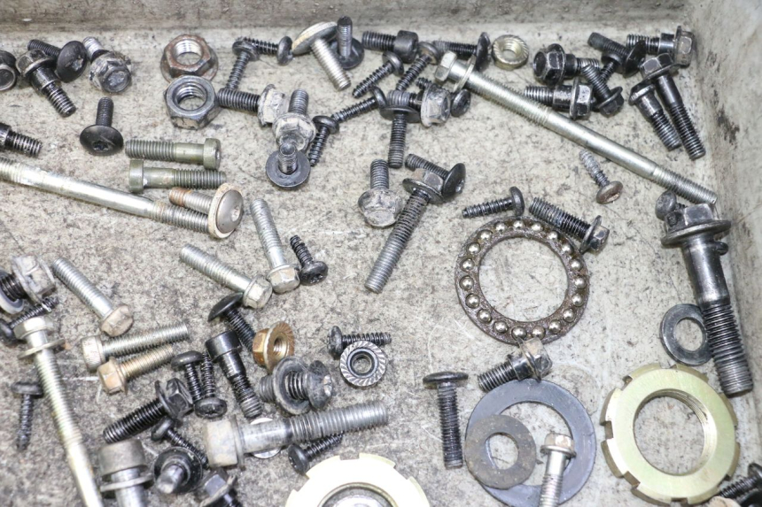 photo de SCREWS BAG PEUGEOT STREETZONE I 2T 50 (2018 - 2020)