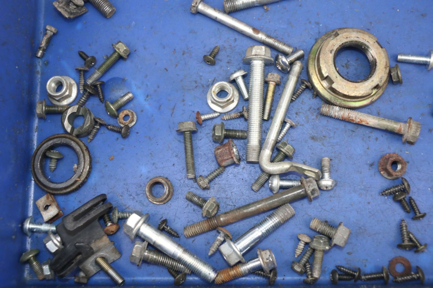 photo de SCREWS BAG PEUGEOT SUM UP 125 (2008 - 2013)