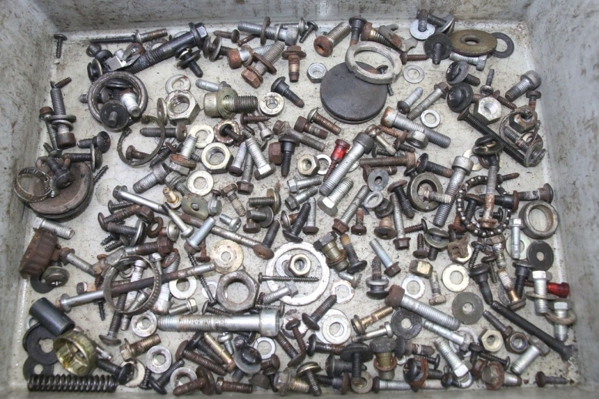 photo de SCREWS BAG PIAGGIO SUPER LX 125 (2000 - 2003)