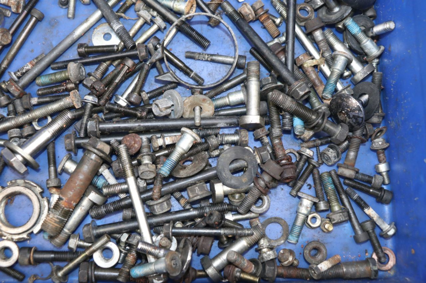 photo de SCREWS BAG SUZUKI GSXF GSX F 600 (1988 - 1997)