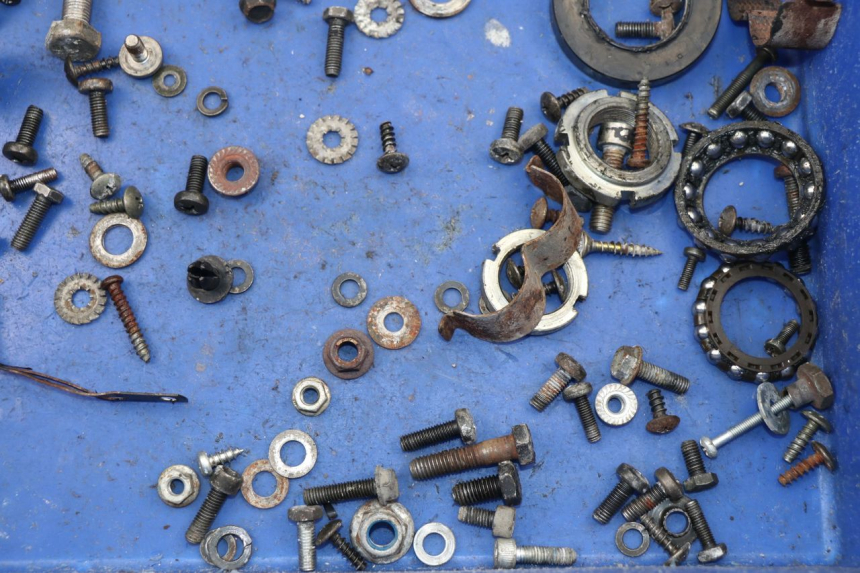 photo de SCREW FASTENER BAG SUZUKI UH BURGMAN 125 (2002 - 2006)