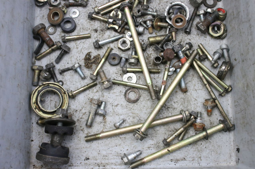 photo de SCREW FASTENER BAG PEUGEOT SV 125 (1991 - 1994)