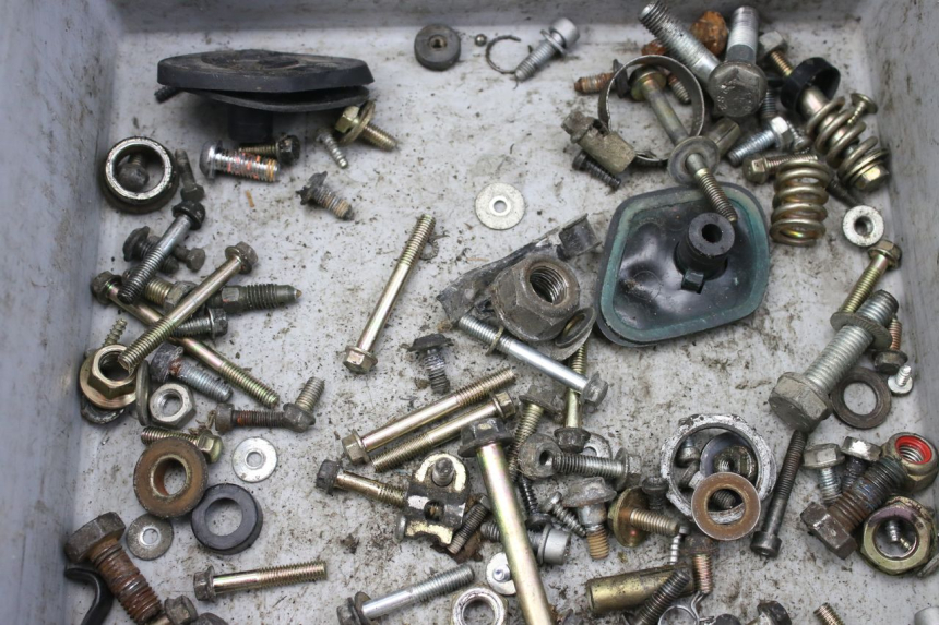 photo de SCREW FASTENER BAG PEUGEOT SV 125 (1991 - 1994)