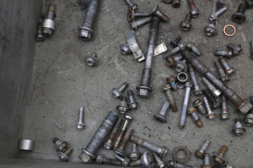 photo de SCREWS BAG KTM SX 85 (2013 - 2017)