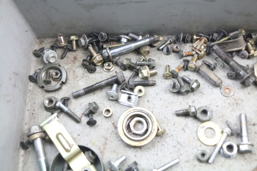 photo de SCREWS BAG SYM JET 4 50 (2010 - 2014)