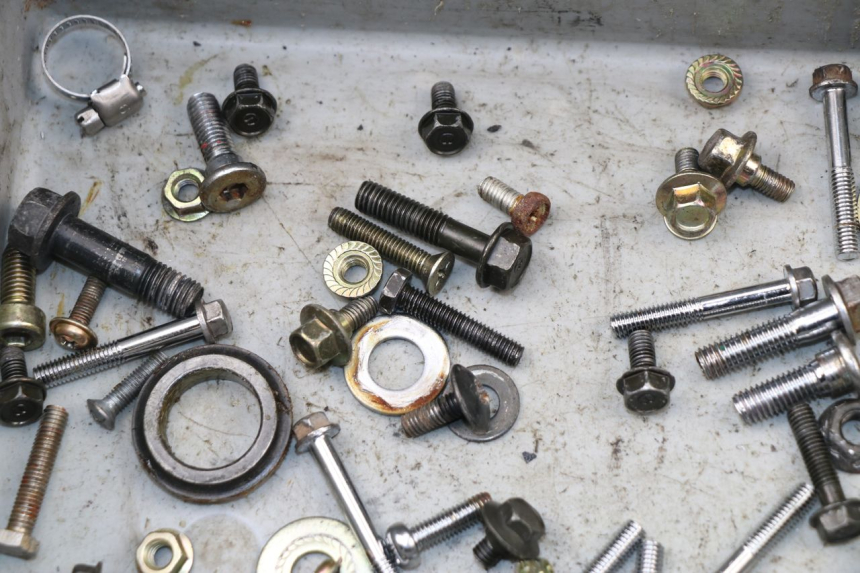 photo de SCREWS BAG SYM XS 125 (2007 - 2016)