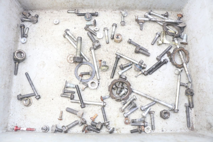 photo de SCREW FASTENER BAG PEUGEOT TKR TREKKER FURIOUS 50 (2005 - 2014)