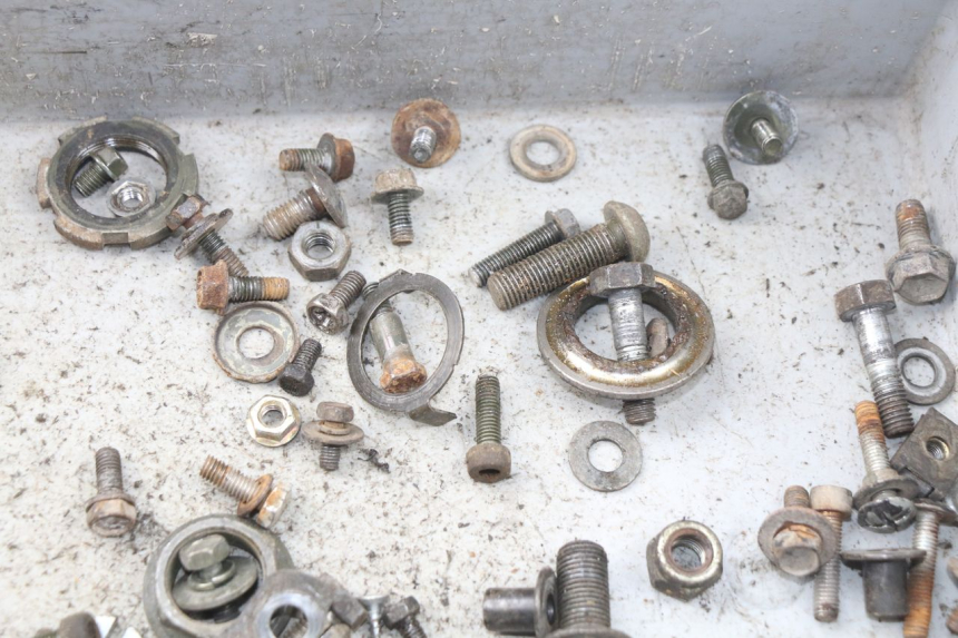 photo de SCREWS BAG YAMAHA TW 125 (1998 - 2002)