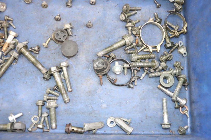 photo de SCREW FASTENER BAG PEUGEOT TWEET 4T 50 (2014 - 2019)