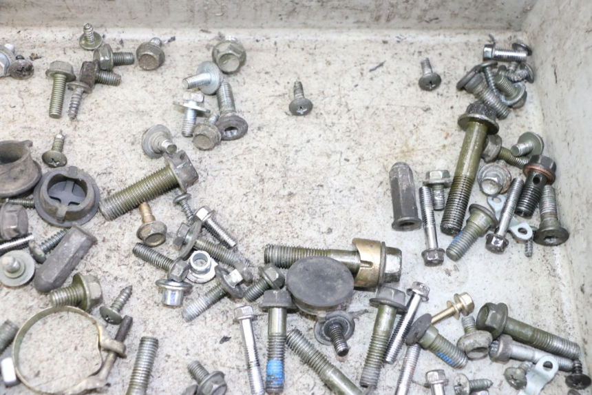 photo de SCREWS BAG PEUGEOT TWEET PRO CARGO 50 (2018 - 2020)