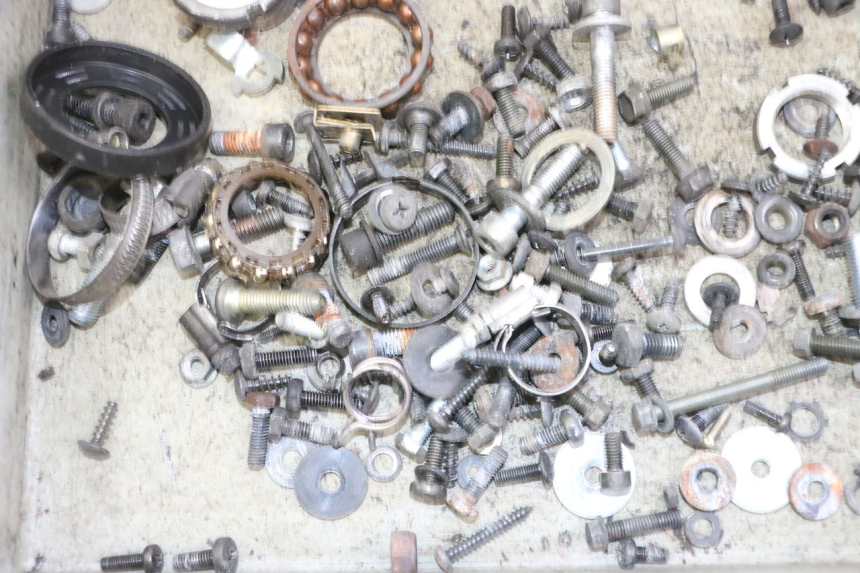 photo de SCREW FASTENER BAG SUZUKI UH BURGMAN 125 (2002 - 2006)