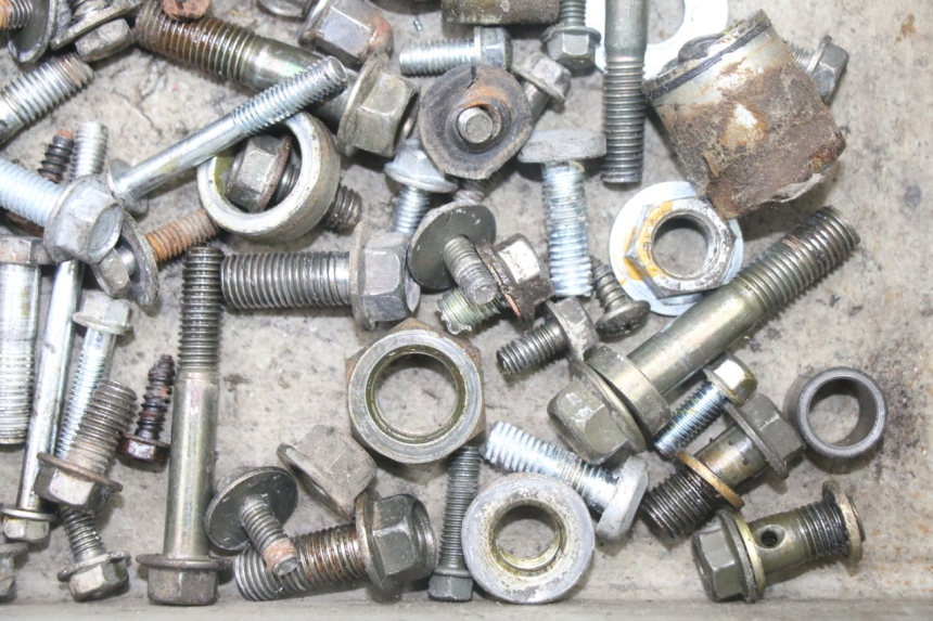 photo de SCREW FASTENER BAG VONROAD YIBEN 125 (2006 - 2010)