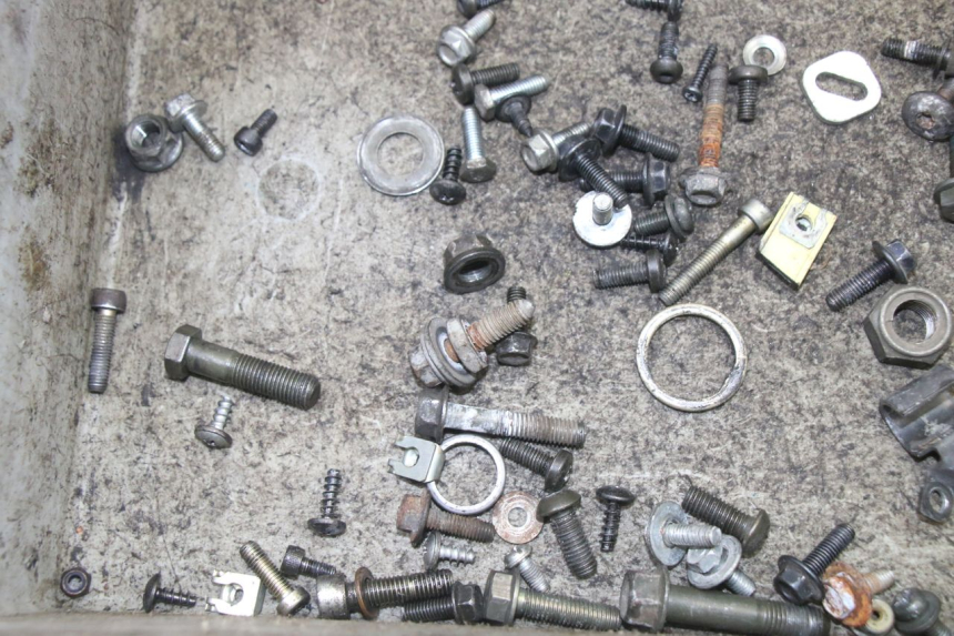 photo de SCREWS BAG YAMAHA WHY 50 (1998 - 2000)